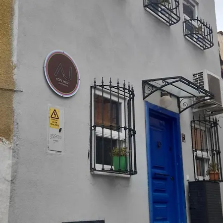 Aj Muestakil Ev Doert Odali Ayvalı