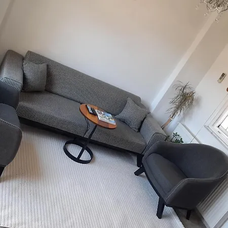 Vakantiehuis Aj Muestakil Ev Doert Odali Ayvalı